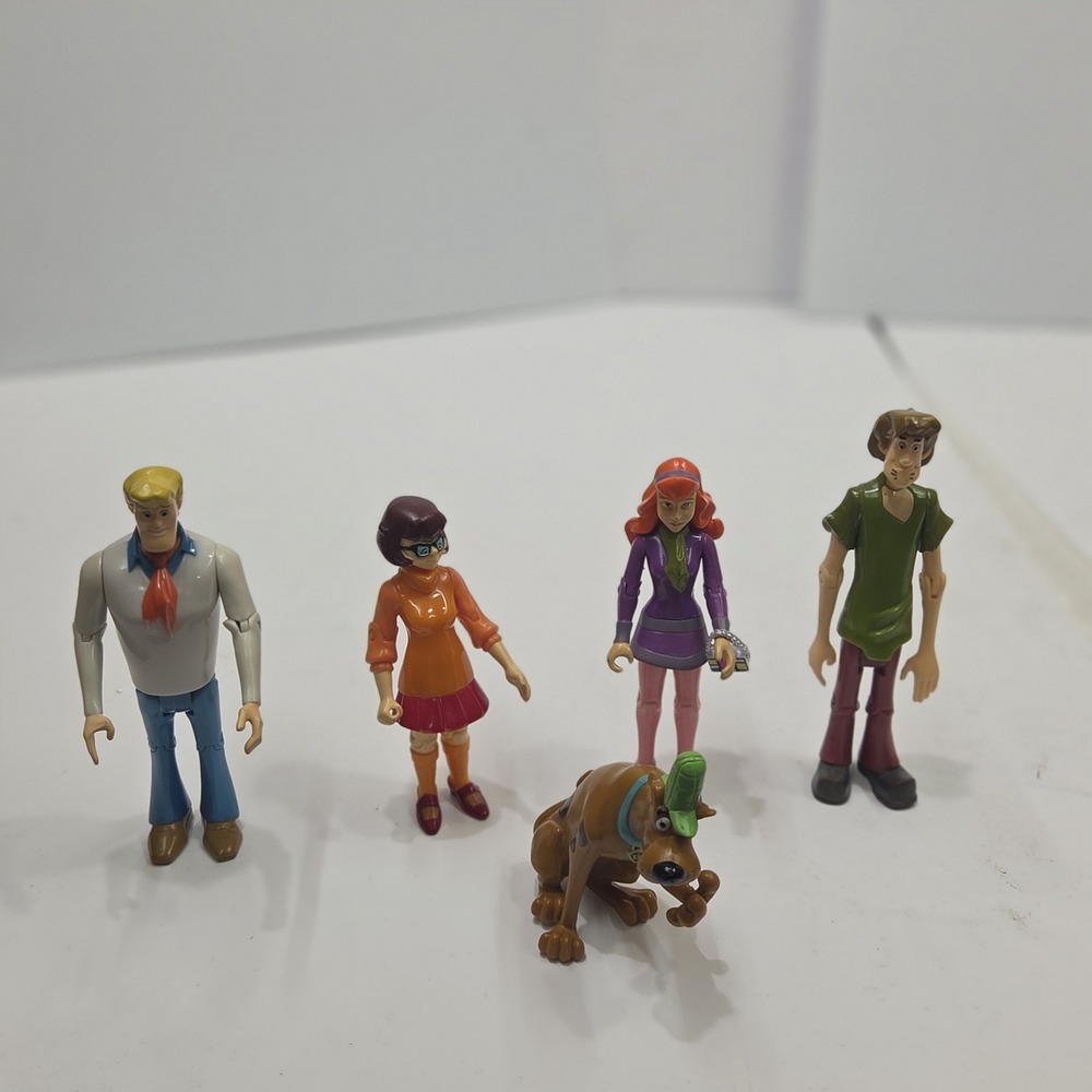 Scooby Doo Character Options 2011 Action Figure Lot Mystery Inc Shaggy Velma...
